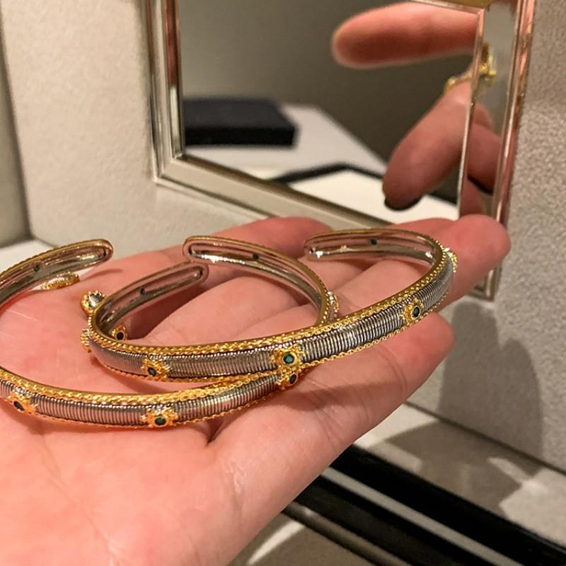 Изысканный ретро-браслет с изумрудом и цирконием для женщин — легкая роскошь и изысканный нишевый дизайн.